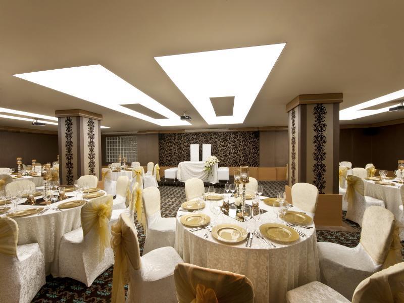 Aspera Hotel Altunizade Provincia di Provincia di Istanbul Esterno foto